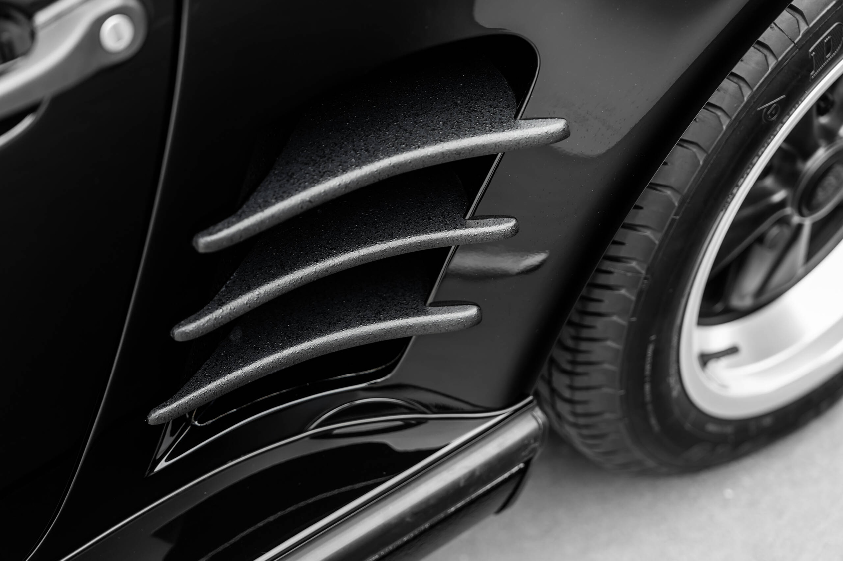 Herre | | Pre-Owned & Vintage Cars | Porsche 911 Carrera WTL Cab