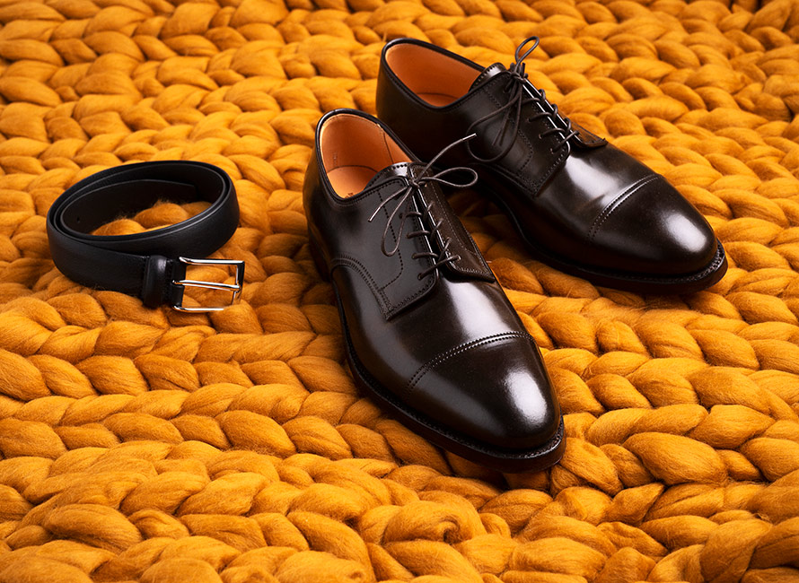 Stildebatten: Svart belte til brune sko