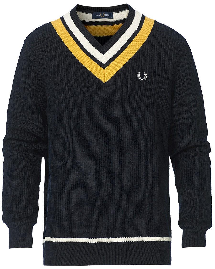 Fred Perry Striped Knitted V-Neck Jumper Navy hos CareOfCarl.no