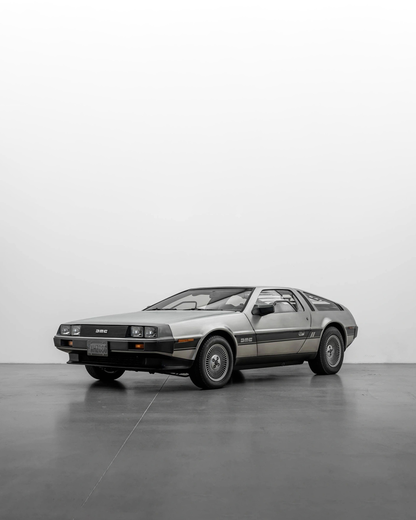 Vintage Cars i butikken: DeLorean DMC-12